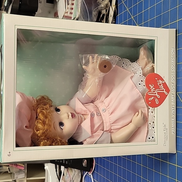 2008 Precious Kids I Love Lucy Episode Job Switching Brand New In Unopened Box - Picture 1 of 15